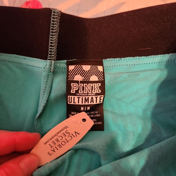 VS Pink ultimate capris - Picture 2 of 2